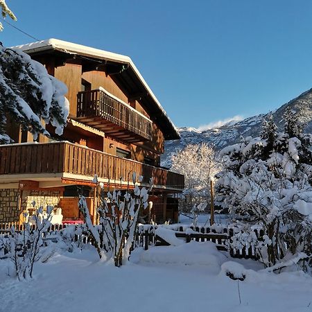Chalet La Cachette Cyclists & Skiers Le Bourg-dʼOisans Esterno foto