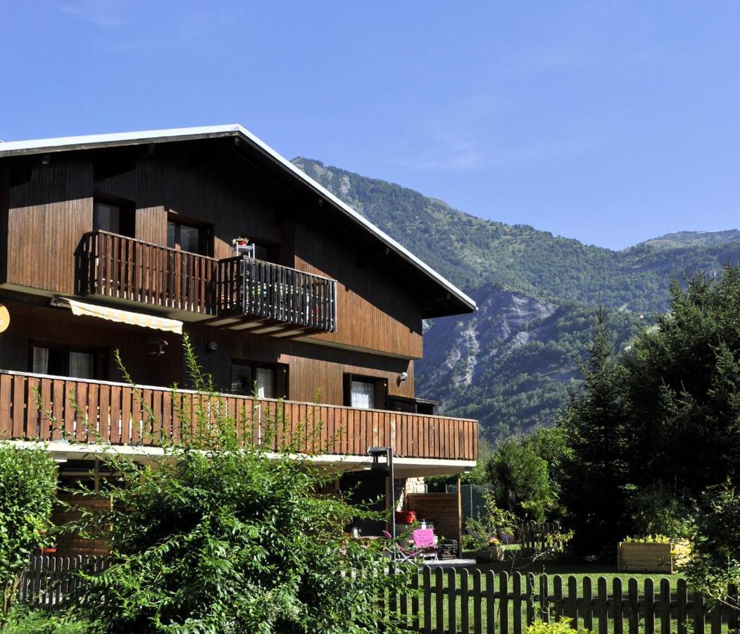 Chalet La Cachette Cyclists & Skiers Le Bourg-dʼOisans Esterno foto